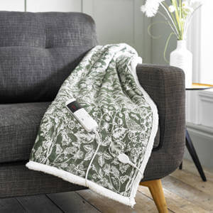 Deyongs Secret Garden Printed Fleece Electric Heated Throw